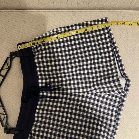 Draper James Blue/White Checkered Drawstring Shorts w/Pockets -Size M - Like New - Picture 5 of 9